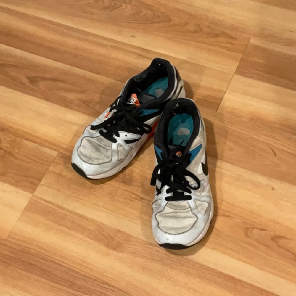 Nike shoes
